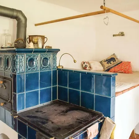 Four Bedroom Holiday In Volary